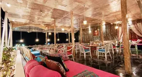 Chique Shanti Resort - Image 4