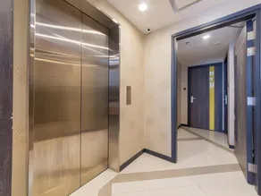 197 YMT HOTEL - Image 5