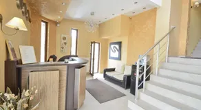 Eleganza Family Hotel - Free Parking - Image 3