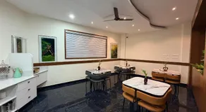 LUMARISE Premium Wayanad Business Hotel - Image 2