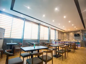 Chonpines Hotel Shenzhen Gongming Honghuashan Metro Station - Image 3