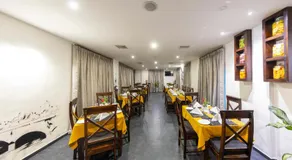 Hotel Narendra Central - Image 4