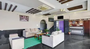 HOTEL Grand JP INN - Image 2