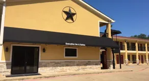 Executive Inn and Suites Longview - Image 5