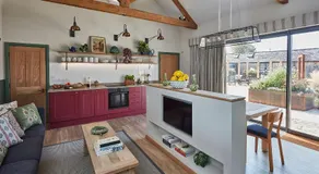 The Farm at Avebury - Image 2