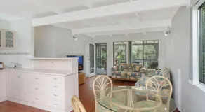Haustierfreundliches Beach House @ Kianga - Image 3