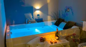 ETNEA 208 LUXURY JACUZZI SUITE Catania - Image 5