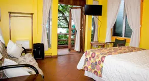 Hotel Maya Vista - Image 2