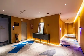Yibai International Hotel - Image 5
