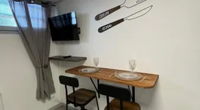 Studio, quiet and secure in ZA - Image 3