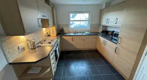Kingfisher Apartment - Image 3
