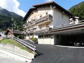 Apartment in Vars Near Ski Slopes - Image 4
