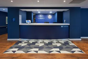Travelodge Birmingham Fort Dunlop - Image 4