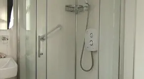 knightstown Rooms - Image 1