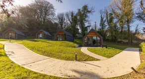 Narrow Water Lodges - Image 4