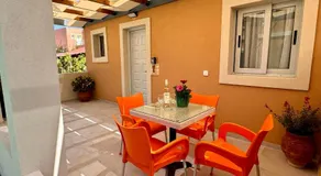 Summerscape Studios and Apartments - Image 5