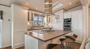 Cormorant - Luxury Lodge Close to the Beach - Image 4