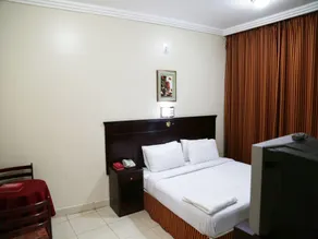 Al Bostan Al Masi Hotel - Image 4