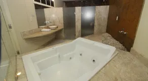 Raru's Motel Litoral Norte (Adult Only) - Image 2