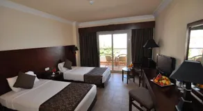 Royal Brayka Beach Resort - Image 2