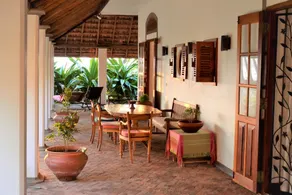 Amuura Beach Villa - Image 3