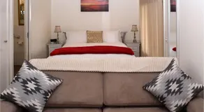 Dromana Beach Getaway - Image 2