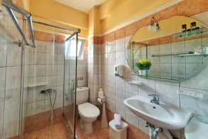 Brati II Beach Hotel - Image 3