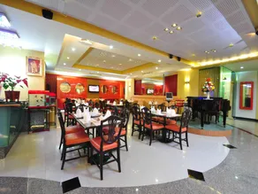 BP Grand Suite Hotel - Image 3
