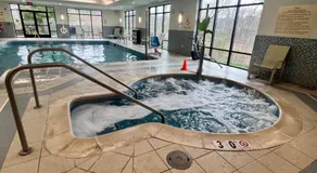 Hampton Inn & Suites by Hilton Stroudsburg Pocono Mountains - Image 3