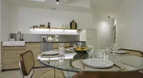 Superbe Appartement 1 chambre avec clim, terrasse et parking - Image 3