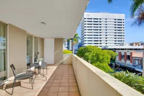 Ultra Relaxing 1BR Poolside Oasis - Image 4