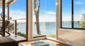 Scarborough Hyams Beach - Image 3