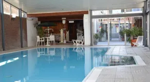 Marx Motel - Image 4