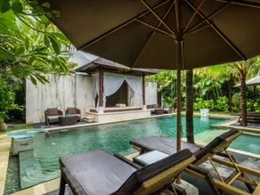 Nike Villas - Image 2