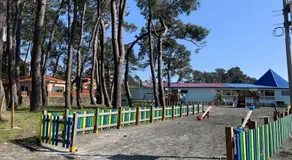 Bohemia, 50m to Beach, 2 Bedrooms, Sleeps 6-8 - Image 2