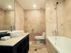 Grand Edge Hotel Semarang - Image 2