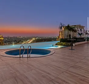 The Divine Hotel - Image 3