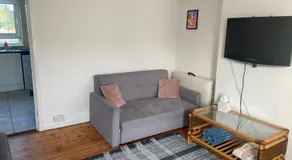 Charlies House Newmarket - 3 bedroom - Image 2