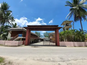 OYO 90278 Redzwan's Beach Resort - Image 5