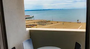 Eden Hotel - Image 4