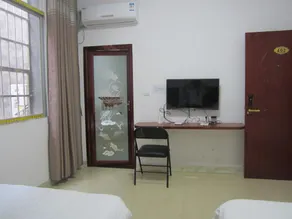 Liyue Hotel - Image 2