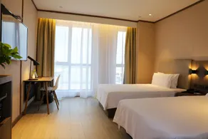 Hanting Hotel Fuyang Taihe Wanda Plaza - Image 3