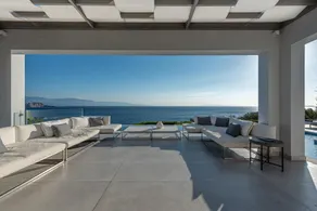 New Luxury Beach front Villa large private pool amazing sea view - Image 3