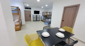 Danna Suite 1 Familiar - Image 3