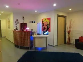 Enny Camere - Image 4