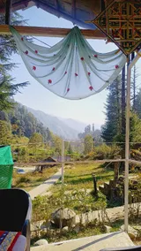 Hiideout Cottages and Camps - Image 3