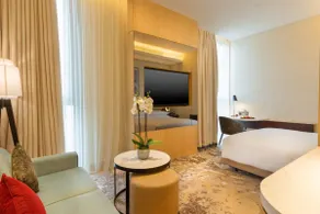4* Hotel, Launched FIFA 22, Close to Corniche - Image 2