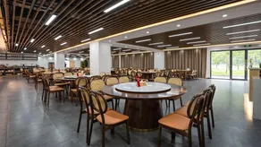 Qiyunshan Yuehua Resort Hotel (Qiyunshan Mountain Ecological And Cultural Tourism Zone) - Image 3