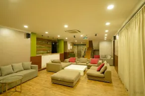 The Sundowner Bungalow With Pool Jacuzzi In Dehradun - Image 5