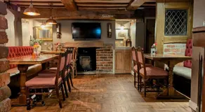 The Plough Inn & Restaurant - Image 4